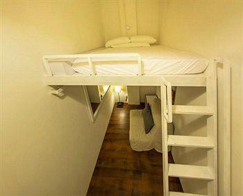 Hostel 5footway.inn Project Chinatown 1