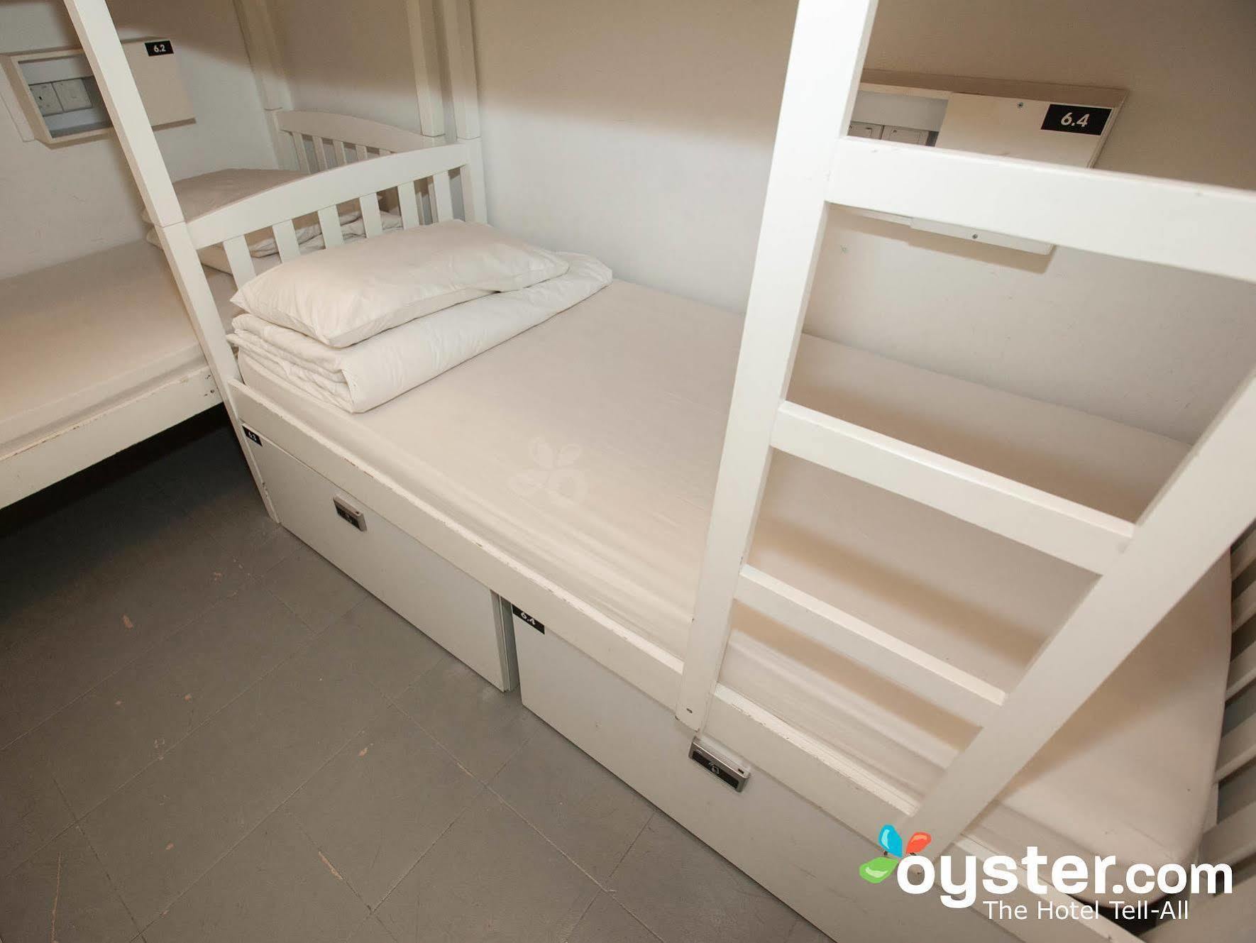 Hostel 5footway.inn Project Chinatown 1 *